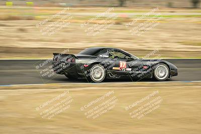 media/Jan-26-2025-CalClub SCCA (Sun) [[cfcea7df88]]/Group 3/Race/